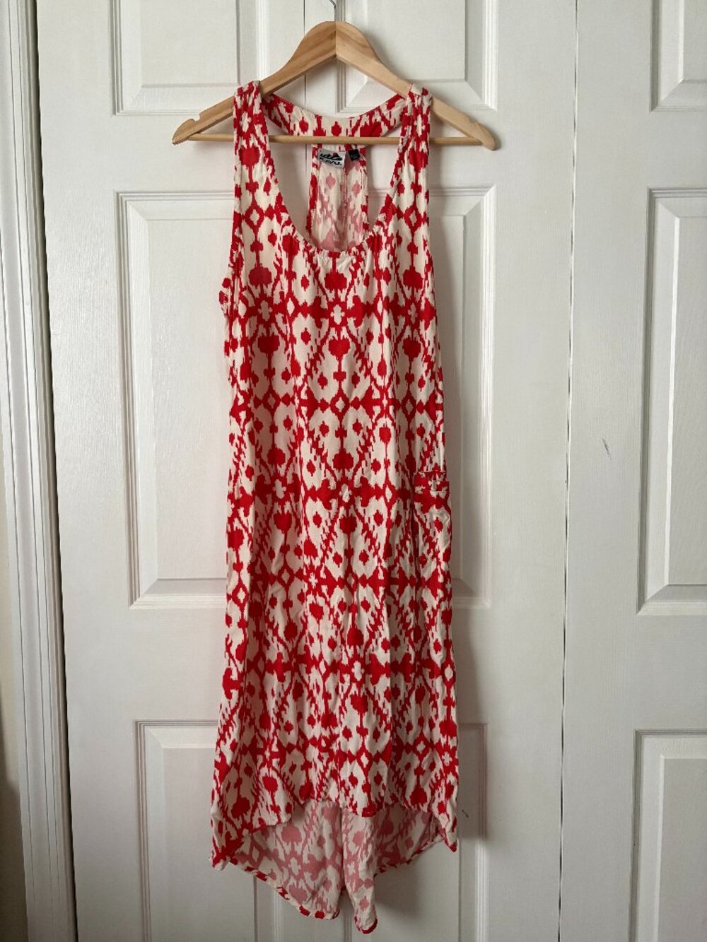 KAVU Jocelyn High-Low Midi Dress (Large) – Firewater Print